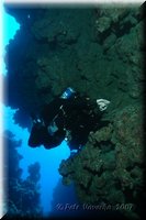 12_ladne telo se nezapre, nicmene rebreather v ladnem pohybu prekazi.JPG